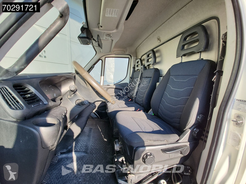 Véhicule utilitaire Iveco 70C18 3.0L Open...
