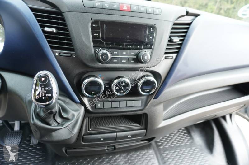 Furgoneta Iveco