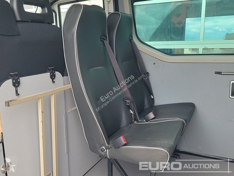 Furgoneta Iveco 35S11