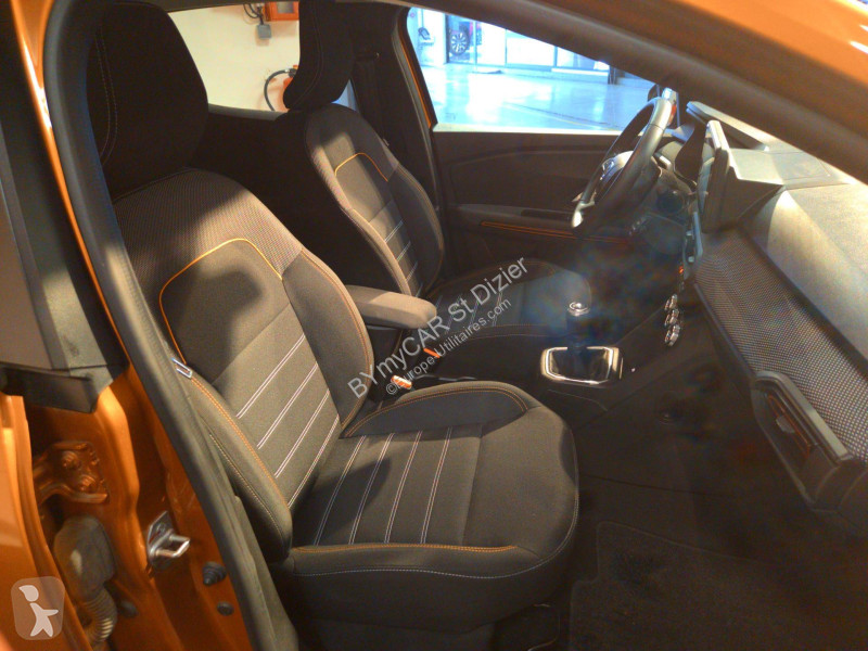 Autoutilitară Dacia Sandero TCe 90 - 22