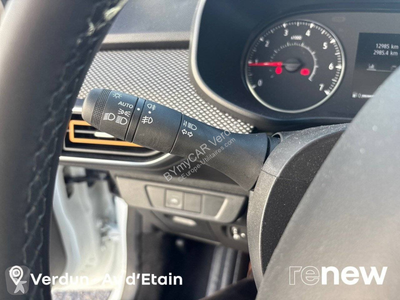 Veículo utilitário Dacia Sandero ECO-G 100 - 22