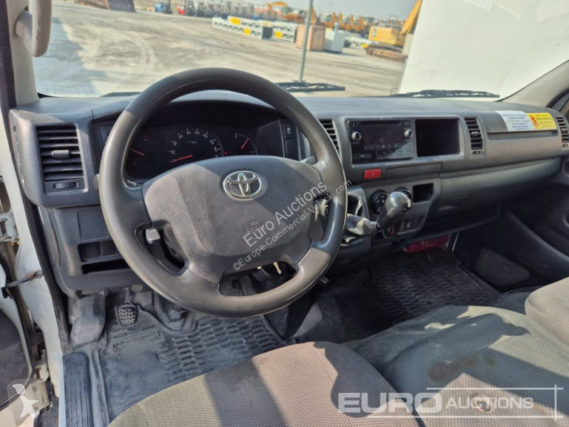 Furgoneta Toyota