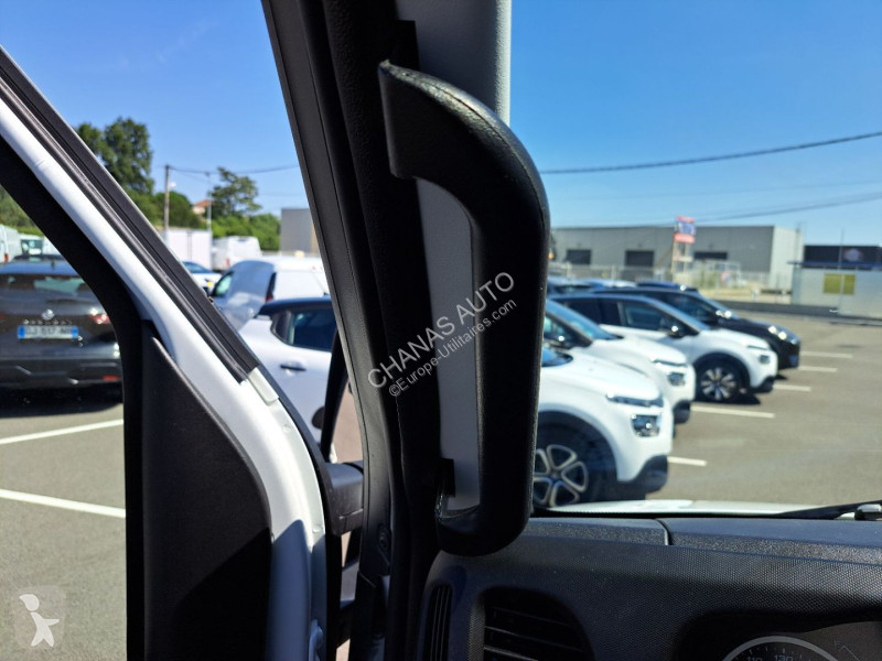 Veicolo commerciale Iveco 35C16 160CV 3L...