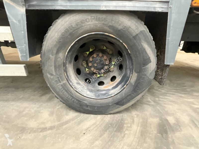 Kamion DAF 65300