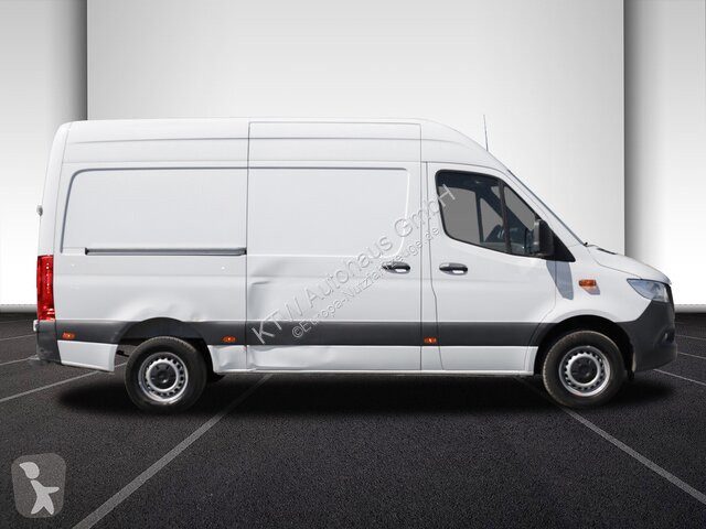 Užitkové vozidlo Mercedes 317...