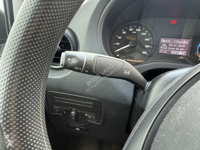 Užitkové vozidlo Mercedes 111 Elektrisch 41kWh...
