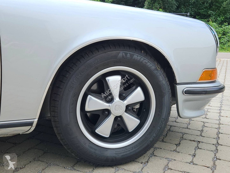 Furgoneta Porsche (E) Targa 2.4