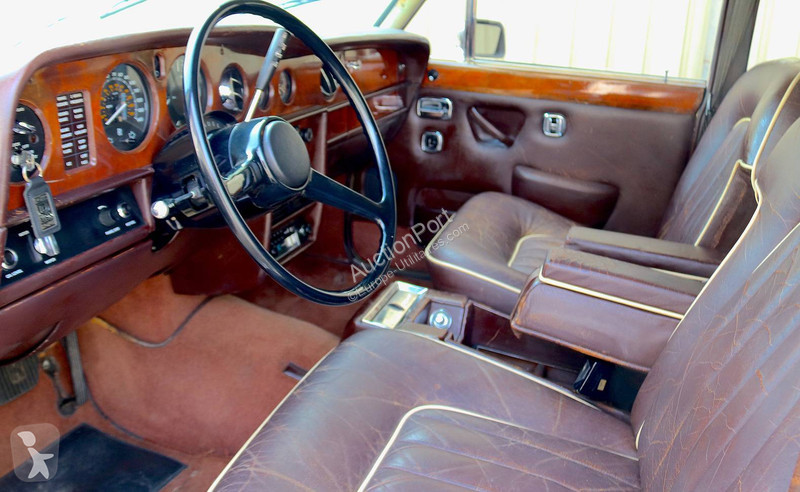 Véhicule utilitaire Rolls-Royce  Silver Shadow...