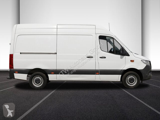 Autoutilitară Mercedes 317 CDI...