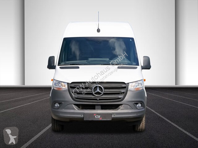 Užitkové vozidlo Mercedes 317...