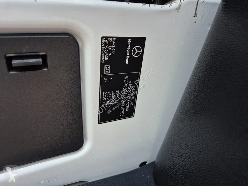 Mercedes 316 CDI Kuhlkoffer Thermoking V300MAX...