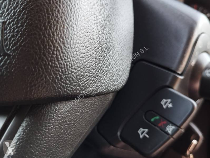 عربة نفعية Renault