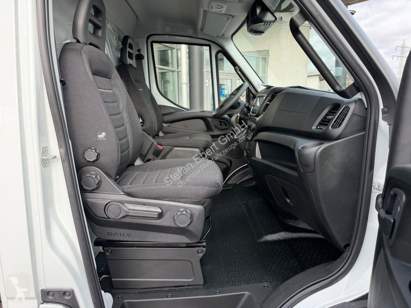 Nyttofordon Iveco 35S14...