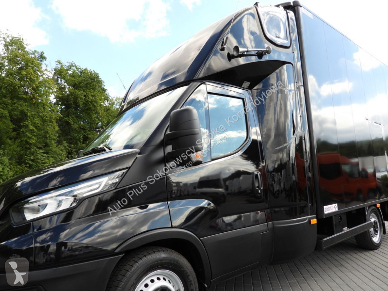 Furgoneta Iveco 35S18 DAILY