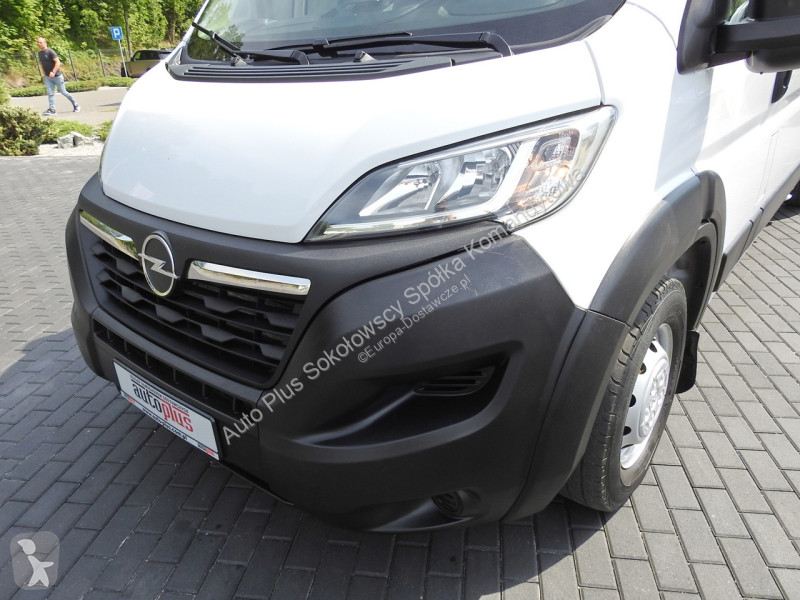 Samochód dostawczy Opel  MOVANO