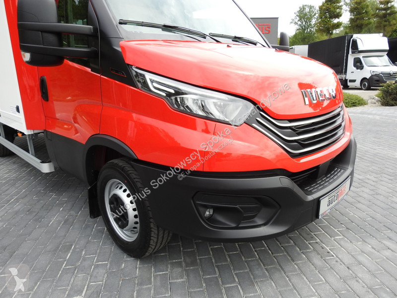 Samochód dostawczy Iveco 35S18 DAILY