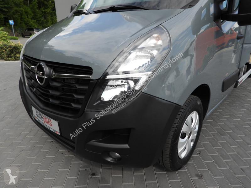 Лекотоварен автомобил Opel  MOVANO