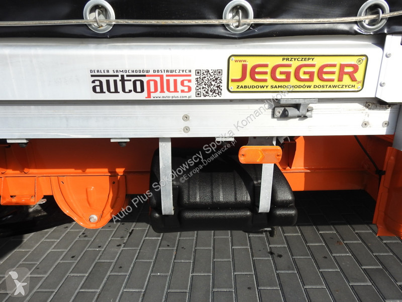 Samochód dostawczy Peugeot  BOXER