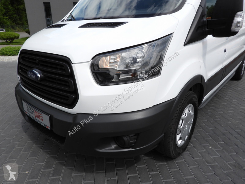 Samochód dostawczy Ford  TRANSIT
