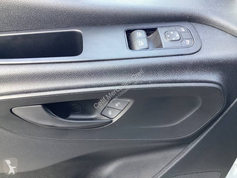 عربة نفعية Mercedes