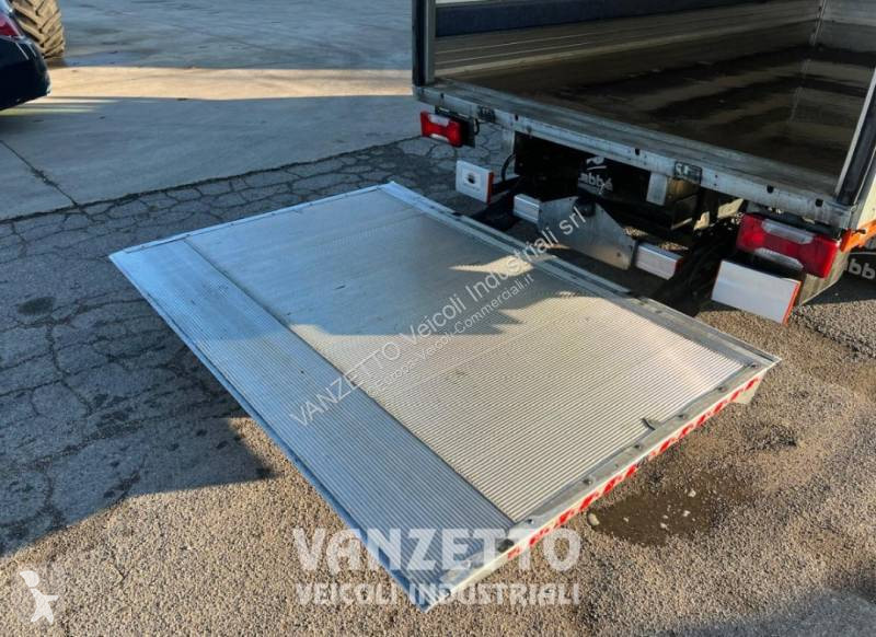 Furgoneta Iveco