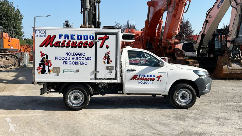 Furgoneta Toyota Hilux 4X4 Comfort Frigo