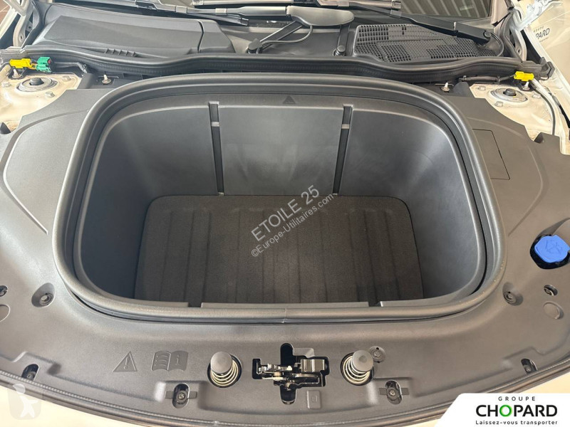 Mercedes CLA 250+ avec technologie EQ Transporter