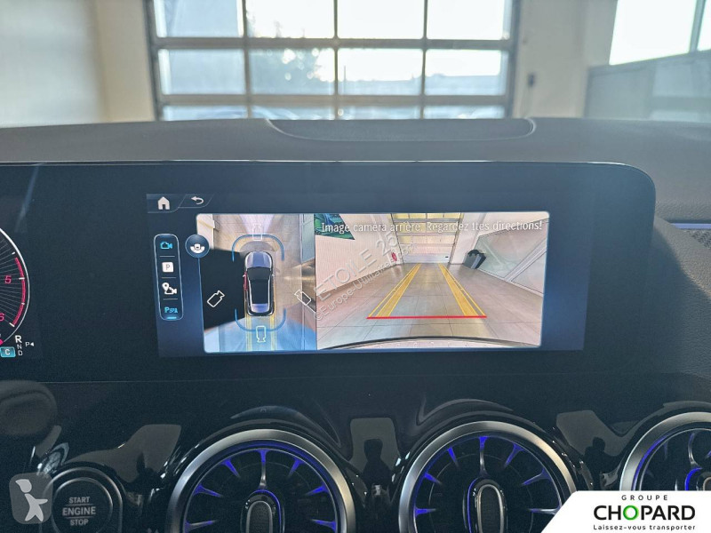 عربة نفعية Mercedes GLA 180 d 8G-DCT