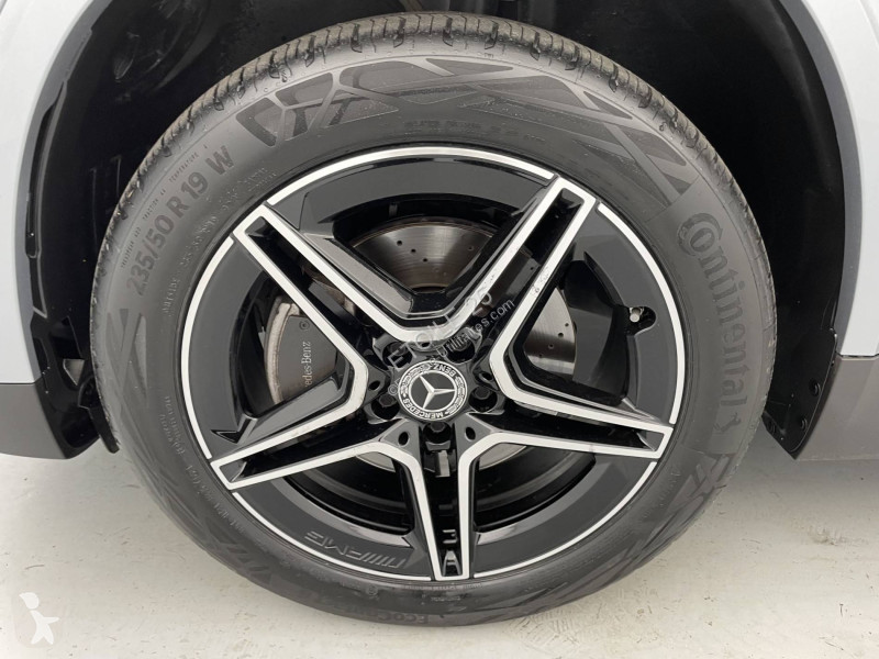 Комерційні автомобілі Mercedes GLA 250 e 8G-DCT