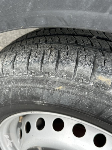 Nyttofordon Iveco 35S14 BENNE DE 2.80M COFFRE...