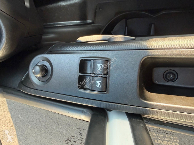 عربة نفعية Iveco 35S16 A8...