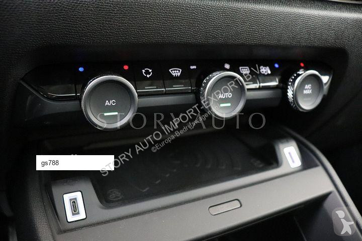 عربة نفعية Citroën C4