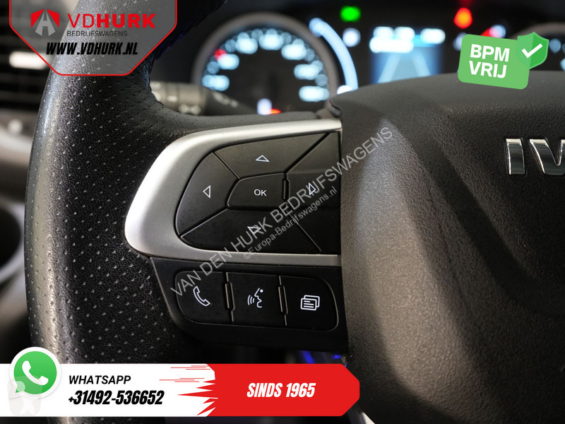 Veicolo commerciale Mercedes (Iveco Daily)...