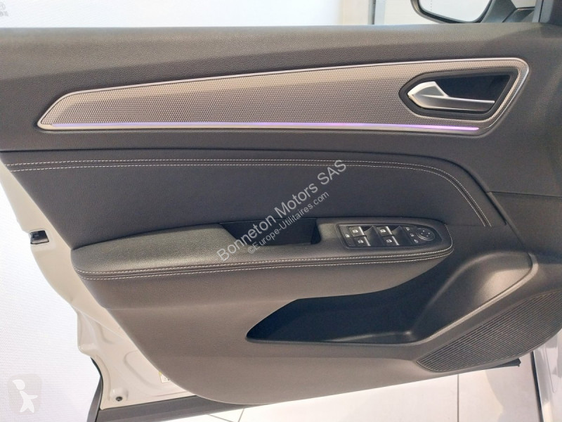 Samochód dostawczy Renault Intens E-TECH 145 -21B