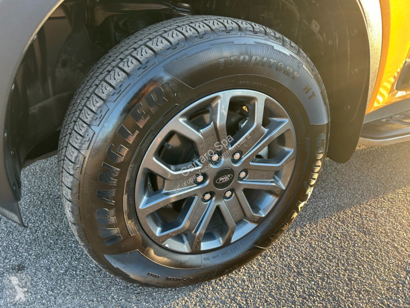Samochód dostawczy Ford VIII