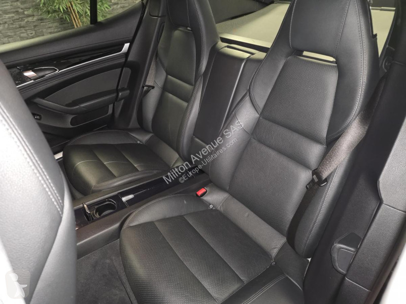 Véhicule utilitaire Porsche PANAMERA 3.0 V6 TDI...