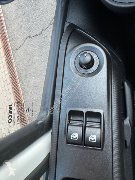 Nyttofordon Iveco 35S14 HA8 Fahrgestell...