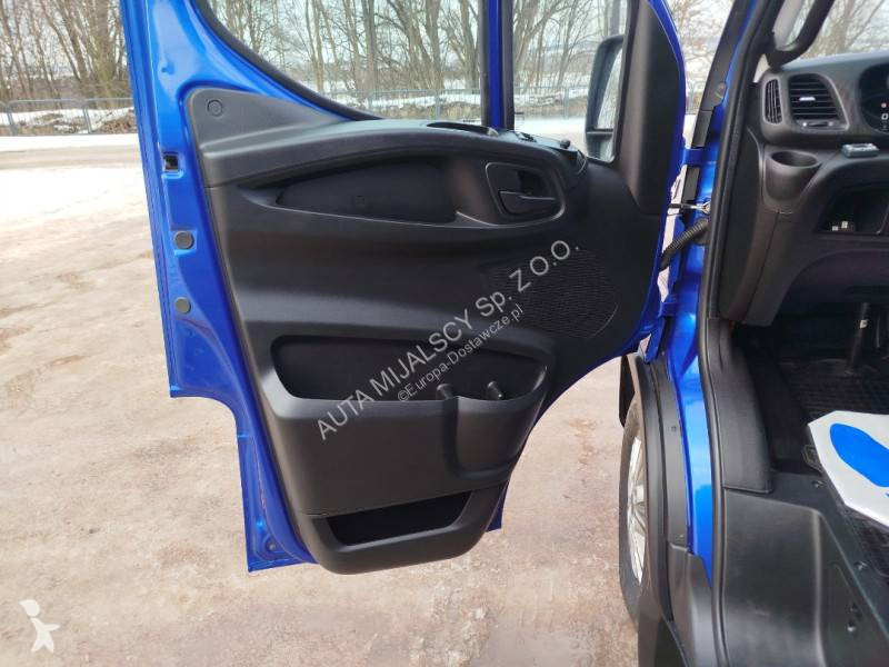 Samochód dostawczy Iveco