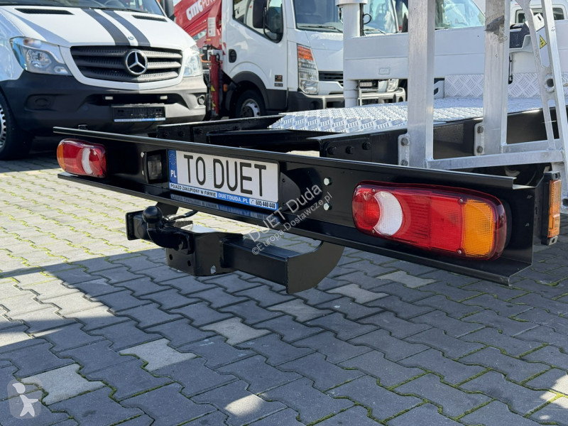 Samochód dostawczy Renault