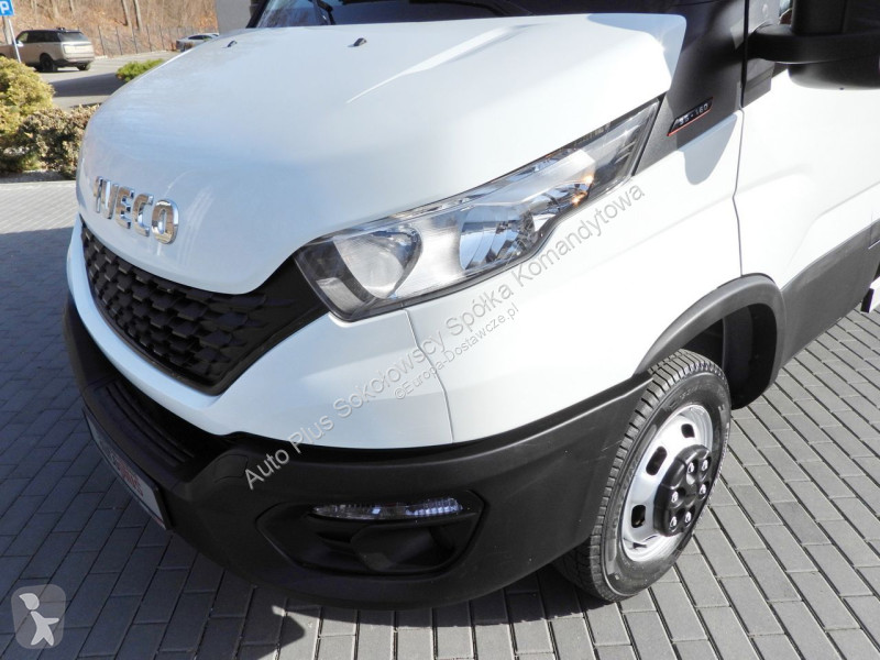 Furgoneta Iveco 35C14 DAILY