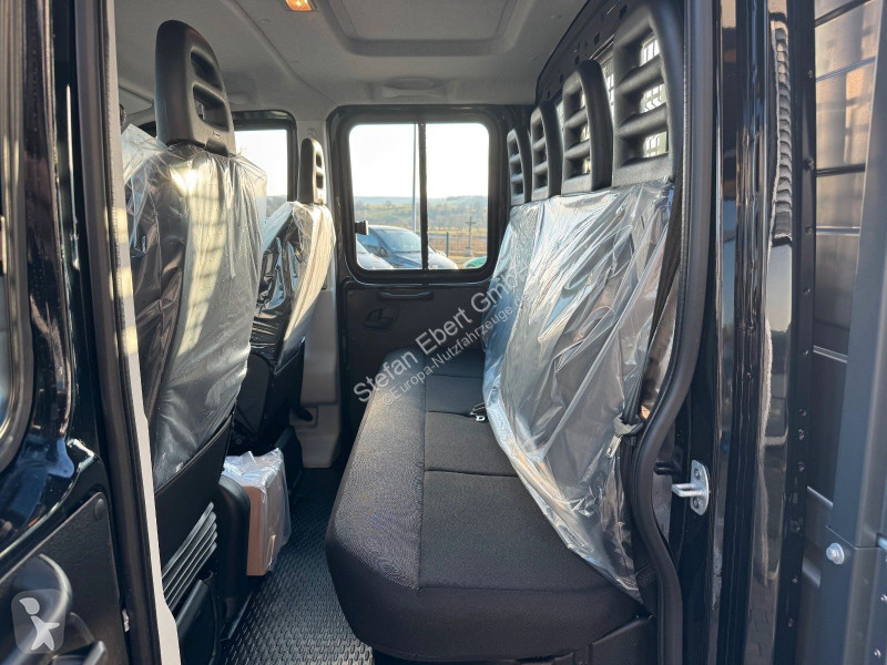 شاحنة Iveco 35C21 HA8 3.0L DoKa...