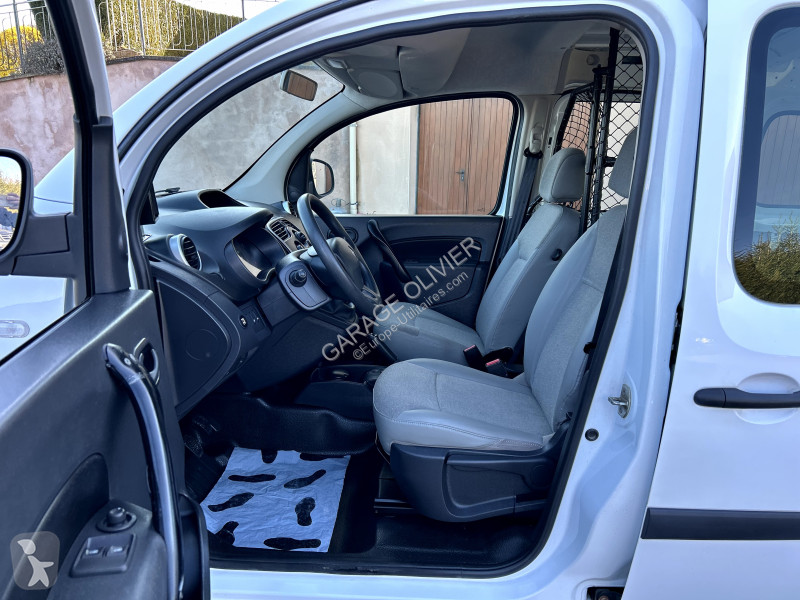 عربة نفعية Renault Maxi Grand Volume 1.5 Blue...