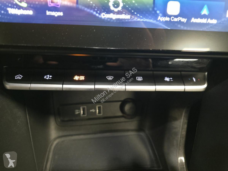 Samochód dostawczy MG ZS 1.5L VTi  Tech - 106...