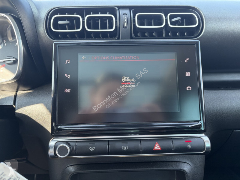 عربة نفعية Citroën C3 PureTech 110 S&S BVM6 Shine