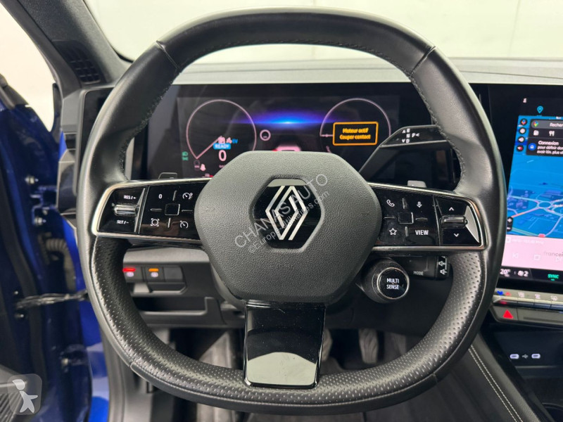 Véhicule utilitaire Renault 1.2 E-Tech 200 HEV...