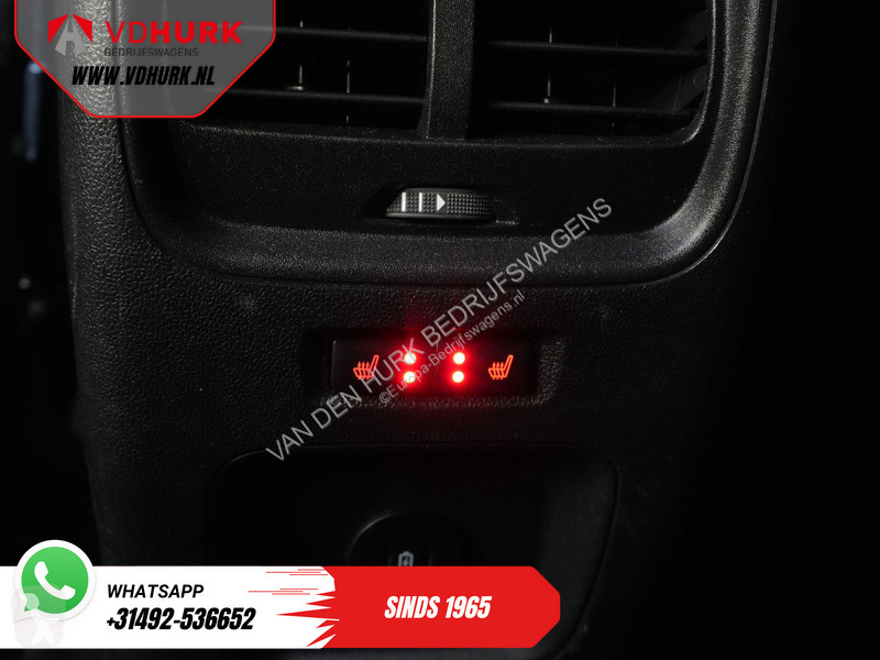 Samochód dostawczy Ford 2.5 PHEV 225 pk ST-Line...