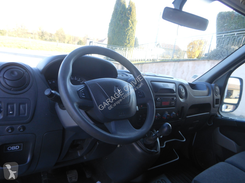 Véhicule utilitaire Renault Châssis Cabine...