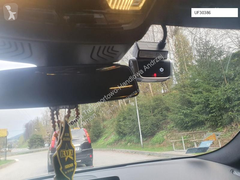 Samochód dostawczy BMW 520xd G30 FULL