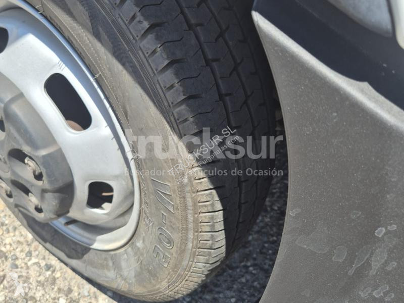 Furgoneta Iveco  DAILY 35C16H 20M