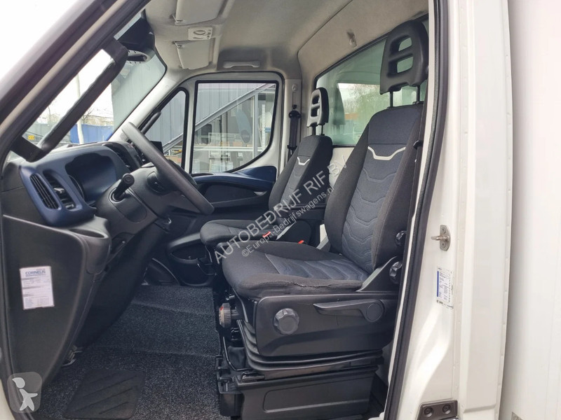 Samochód dostawczy Iveco 70C18 Koffer 7 TON LBW...